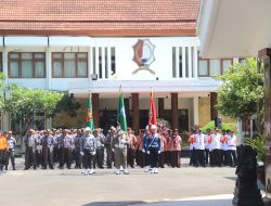 Pemkab Bojonegoro Terima Kirab Pataka Jer Basuki Mawa Beya dari Ngawi, Estafet Diberangkatkan ke Tuban