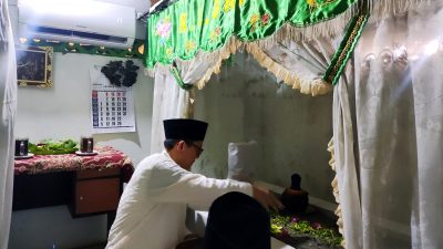 Peringati HJB ke-347, Pj Bupati Bojonegoro Mengawali Ziarah Leluhur di Makam Eyang Pangeran Buyut Dalem