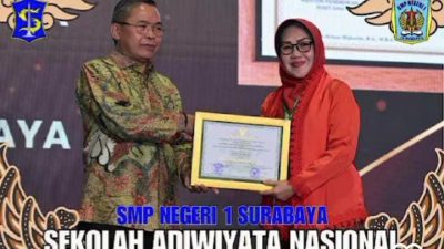 SMPN 1 Surabaya Raih Anugrah Penghargaan sebagai Sekolah Adiwiyata Nasional
