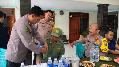 Dokkes Polresta Sidoarjo Patroli Kesehatan di Pilkada 2024