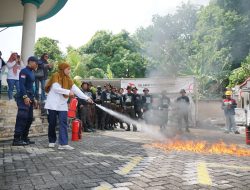 Guna Tingkatkan Sigap Bencana, PLN UP3 Sidoarjo Gelar Latihan Tanggap Darurat