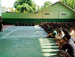 Jam Komandan, Dandim Bojonegoro kembali Tegaskan Pentingnya Profesionalitas dan Netralitas TNI