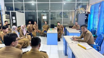 Kadis Kominfo Lampung Utara Pimpin Rapat Staf Bulanan, Tekankan Kedisiplinan dan Kinerja