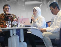 Kajati Jatim Mia Amiati Jadi Narasumber FGD Business Development Awareness Bagi Jajaran PT. PLN NP