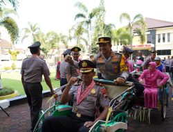 Kapolresta Banyumas Pimpin Wisuda Purnawira Anggota Polri dan Wredatama PNS Polri