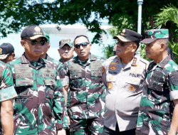 Panglima TNI dan Kapolda NTT Tinjau Langsung Dampak Erupsi Gunung Lewotobi