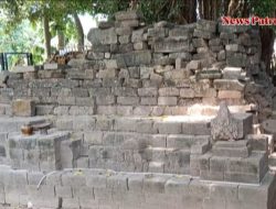 Penemuan Candi di Tengah-tengah Pemakaman Umum