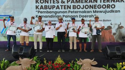 Pj Bupati Bojonegoro Ajak Peternak Berperan Aktif Jaga Ketahanan Pangan di Bidang Peternakan