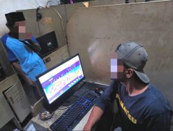 Polda Jateng Bongkar Praktik Judi Online di Warnet Kendal