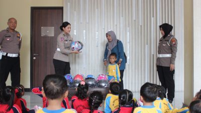 Satlantas Polresta Sidoarjo Edukasi Tertib Lalu Lintas Sejak Dini