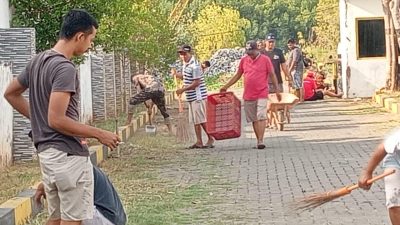 Warga Perumahan Paradise Kalianget, Gelar Giat Kerja Bakti Peduli Lingkungan