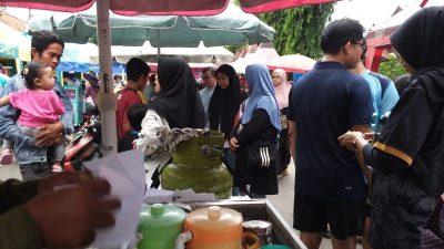 Pasar Minggu Sumenep Lautan Kuliner Mendorong UMKM Jajanan Sehat di Timur Taman Adipura Sumenep