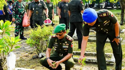 Jelang Peringatan Hari Juang TNI AD, Kodim Bojonegoro Ziarah dan Tabur Bunga ke TMP Kusuma Bangsa