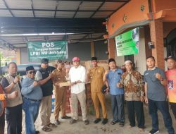 MWCNU Bandar Kedung Mulyo dan Kepala Desa de Bandar Kedung Mulyo Salurkan Bantuan untuk Korban Banjir di Desa Jombok Kecamatan Kesamben