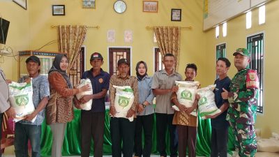 Pemdes Karang Rejo Salurkan Bantuan Beras Kepada 227 PBP