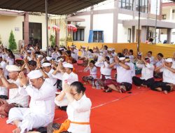 Polresta Sidoarjo Gelar Piodalan Peringati Dua Tahun Pura Kertha Bumi Bhayangkara