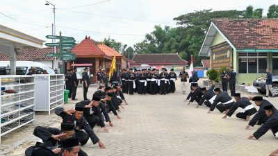 Ziarah Makam Tokoh dan Sesepuh PSHT Ponorogo Rangkaian Acara Gelar BRB 2024