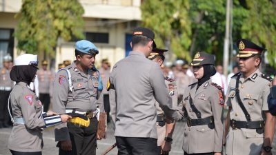 Kapolres Situbondo Pimpin Sertijab Wakapolres, Dua Kabag dan Kapolsek Mangaran