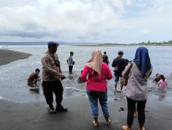 Libur Panjang, Polres Jember Tingkatkan Pengamanan di Sejumlah Lokasi Wisata Pantai