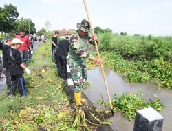 Pemkab Sidoarjo Gencarkan Aksi Bersih-bersih Sungai, Libatkan Semua Pihak