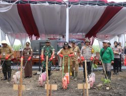 Penanaman Jagung Serentak 1 juta Hektar Melalui Zoom Meeting di Desa Clebung