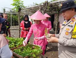 Polsek Taman Distribusikan 1.000 Bibit Cabai dan Terong untuk Program Ketahanan Pangan Nasional