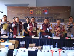 Bareskrim Polri Bongkar Lab Tembakau Sintetis di Bogor