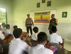 Program Wayang Pandawa Polsek Krembung Datangi Sekolah