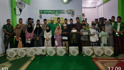 Kapolsek Krian Bersama PAC Ansor Gelar Aksi Sosial, Bagikan Takjil dan Santunan Anak Yatim