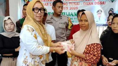 Menjelang Lebaran, Pemdes Ujan Mas Salurkan BLT-DD Triwulan I Tahun 2025 Kepada 13 KPM