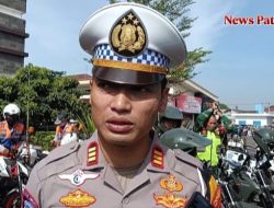 Antisipasi Kemacetan Saat Mudik, Polresta Sidoarjo Uji Coba Sistem One Way di Jalan Letjen Sutoyo