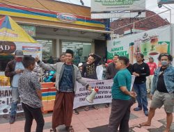 Relawan Jumadi Made dan Tokoh Masyarakat Jember Gelar Aksi Damai Dukung Revisi RUU TNI