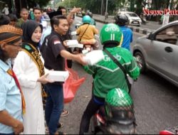 Semangat Berbagi di Bulan Ramadhan, Yayasan PP AL Kholiqi Rehabilitasi Pecandu Narkoba Bagikan 600 Takjil