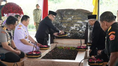 Gubernur Lemhannas RI Ziarah ke Makam Bung Karno