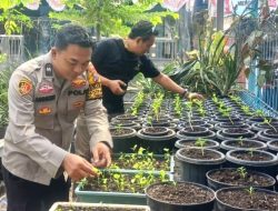 Kapolsek Tanggulangin Optimalkan Peran Bhabinkamtibmas Sambangi Desa, Dukung Program Ketahanan Pangan Nasional