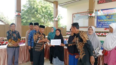 Pemdes Sri Agung Salurkan BLT-DD Tahap Pertama 5 Bulan Kepada 19 KPM