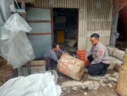 Polisi Cinta Petani, Bripka Syaiful Rochman Bantu Petambak Tingkatkan Nilai Jual Ikan Mujair di Sidoarjo