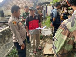 Polisi Cinta Peternak, Bhabinkamtibmas Janti Polsek Tulangan Bantu Warga Kembangkan Lahan Ternak untuk Ketahan Pangan