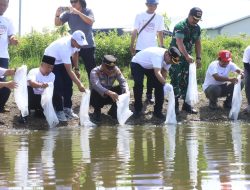 Polres Bojonegoro Hadiri Bakti Lingkungan PWI dalam Rangka HPN 2025