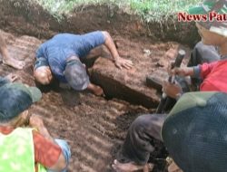 Ekskavasi Penyelamatan di Situs Candi Brahu Ungkap Struktur Bangunan Tersembunyi