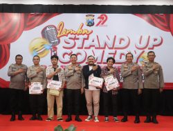 Memperingati Hari Bhayangkara Ke-79, Kapolres Bojonegoro Tertawa Dengarkan Kritikan Komika dalam Lomba Stand-Up Comedy