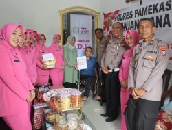 Jelang Hari Bhayangkara Ke-79, Kapolres Pamekasan Anjangsana Kepada Personel yang Sakit dan Warakawuri