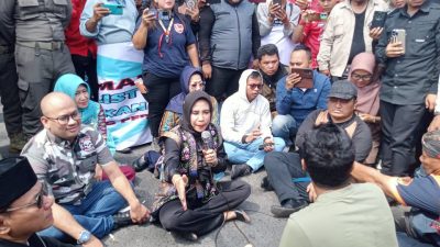 Jurnalis Asal Surabaya Gelar Aksi Damai di Sidoarjo, Wakil Bupati Minta Maaf Secara Terbuka