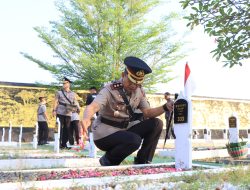 Peringati Hari Bhayangkara ke-79, Polres Madiun Gelar Ziarah di Taman Makam Pahlawan