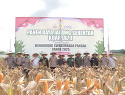 Polres Blitar Gelar Penyerahan Benih Jagung dan Alsintan, Wujud Sinergi dalam Panen Raya Jagung Serentak Kuartal II