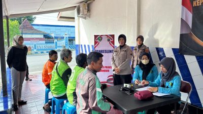Polres Wonogiri Gelar Layanan Kesehatan Gratis bagi Pengemudi Ojol dalam Rangka HUT Bhayangkara ke-79