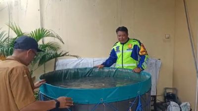 Polsek Gedangan Dampingi Budidaya Lele, Wujudkan Ketahanan Pangan dan Swasembada Mandiri