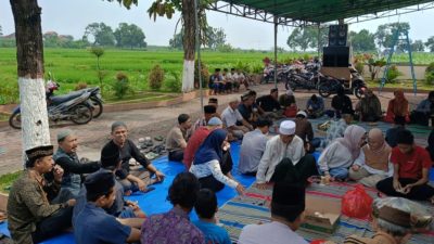 Warga Dusun Banjarsari Bersama Hadi Gerung Istiqomah Kirim Doa di Makam Mbah Sentono