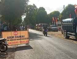 Aksi Damai, Warga Masyarakat Minta Pihak Tambang dan Sopir Mematuhi 5 Point Tuntutan