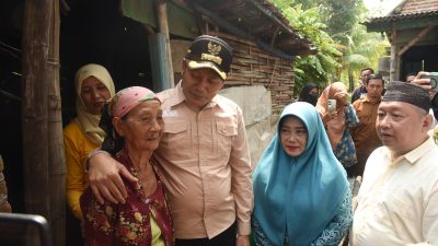 Baznas Sidoarjo Bantu Rehabilitasi Dua Rumah Warga Kurang Mampu di Kecamatan Tarik